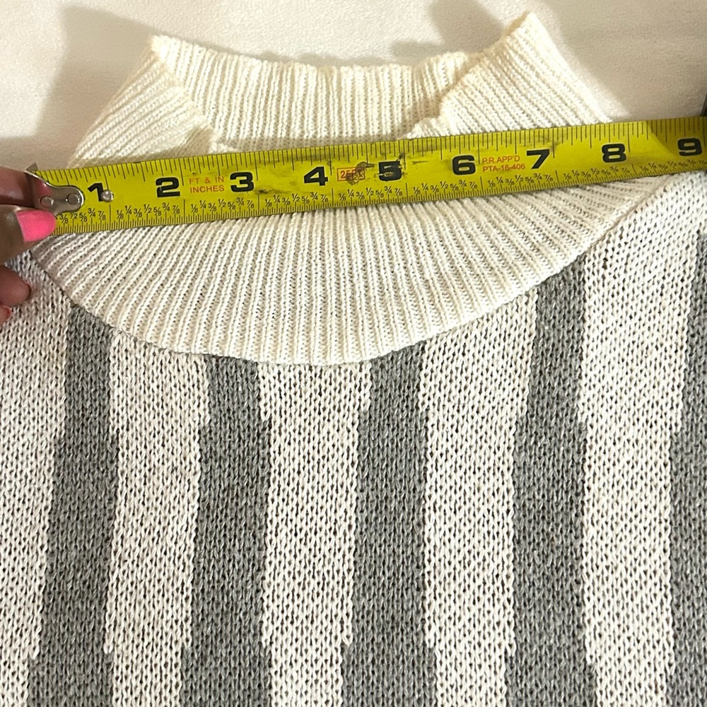 NWOT..Cozy Cotton Oversized Knit Pullover Sweater Women’s size small - Picture 10 of 13